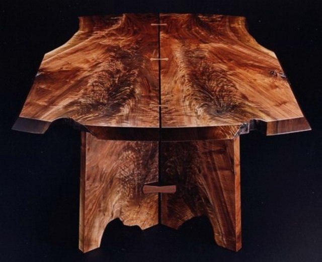 Butterfly's Shadow Table with natural detail & 