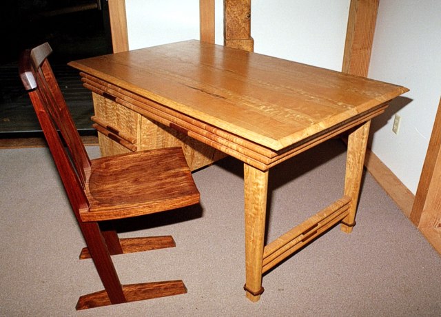 Slat Work Desk Set: Maple with Chechen Details by Michael Elkan